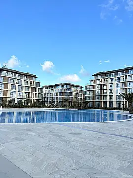 Satılır 2 otaqlı mənzil 72 m²