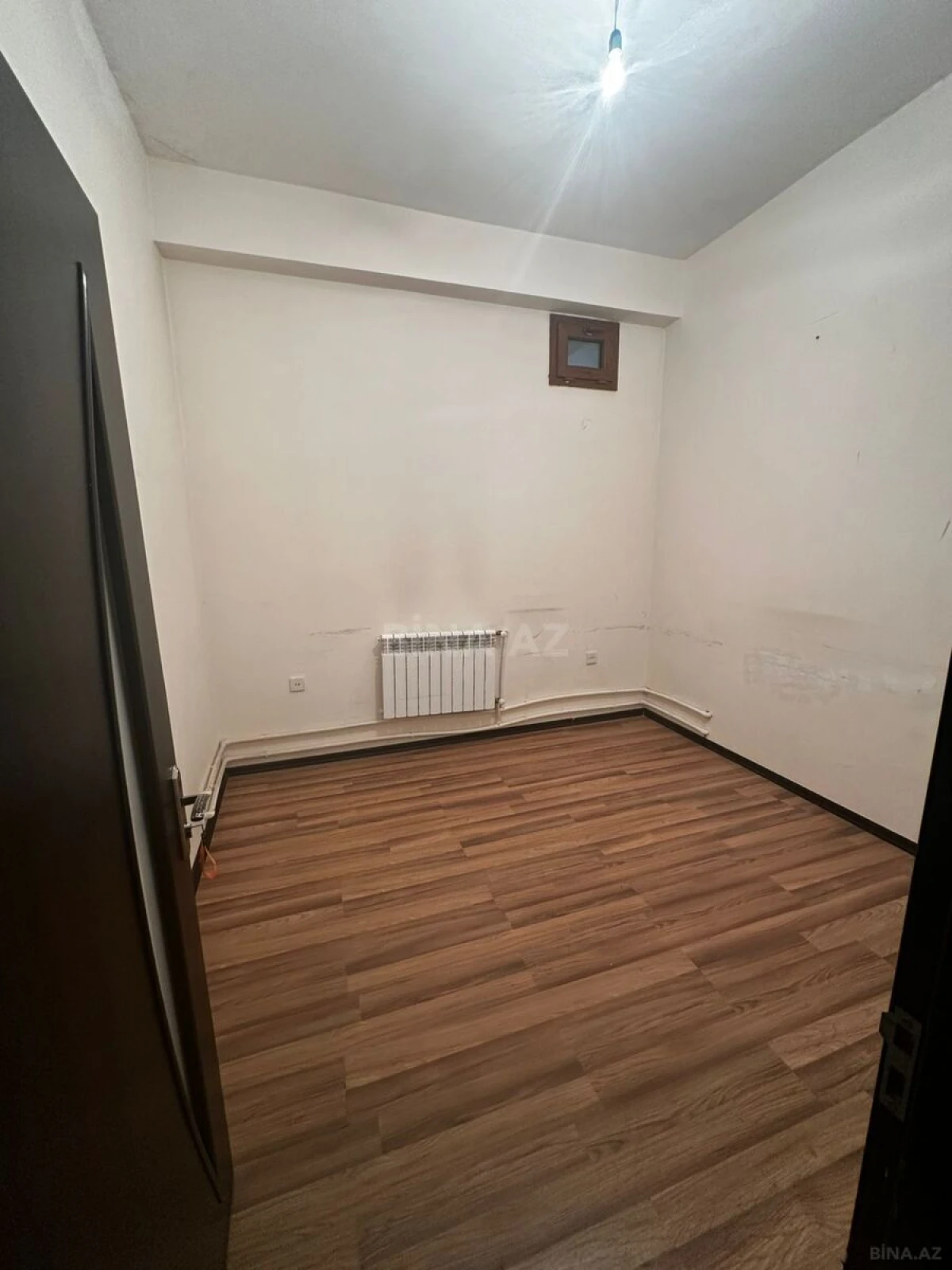 Kirayə verilir 4 otaqlı ofis 142 m²