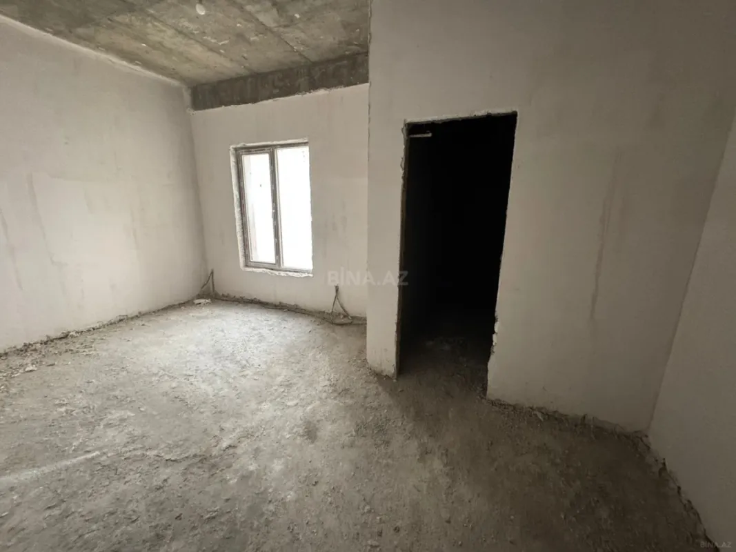 Satılır 4 otaqlı mənzil 167 m²