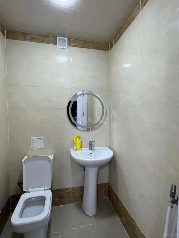 Satılır 4 otaqlı mənzil 115 m²