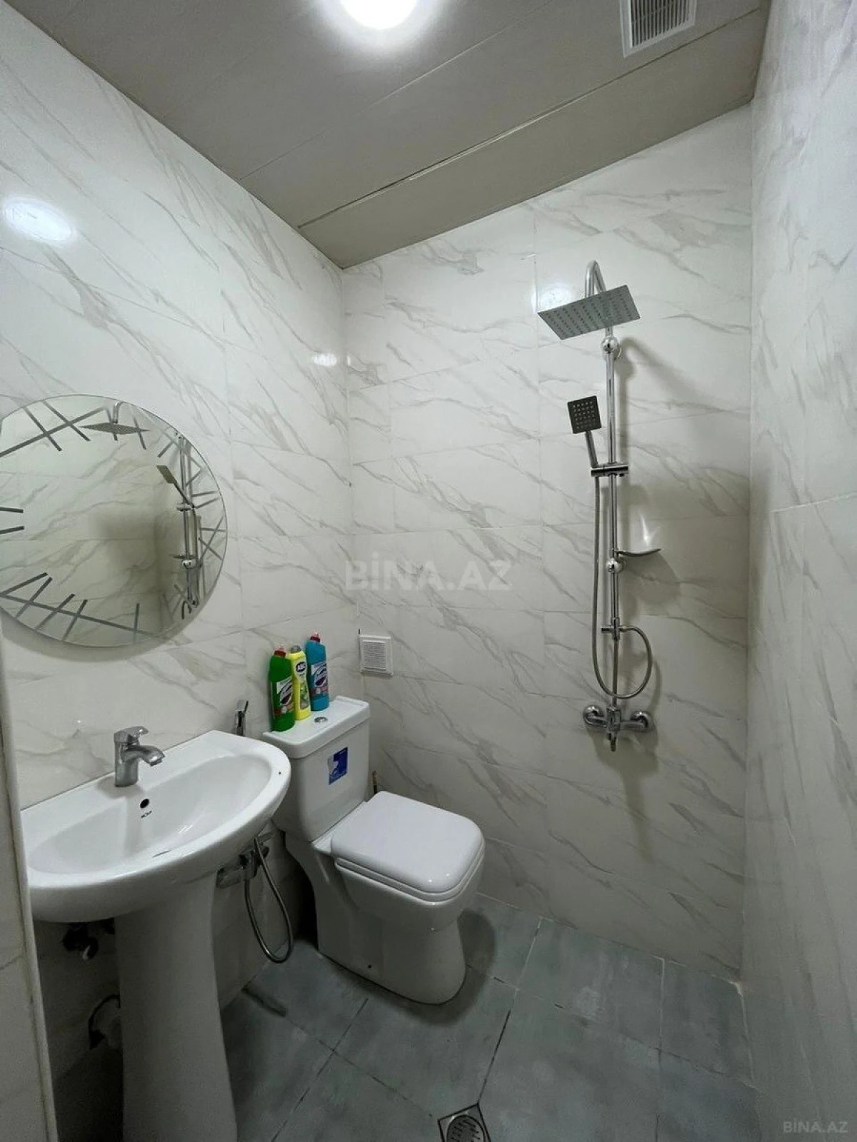 Satılır 4 otaqlı mənzil 115 m²