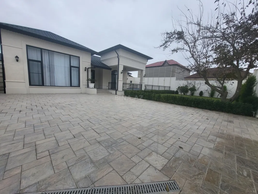 Satılır 4 otaqlı həyət evi 178 m²
