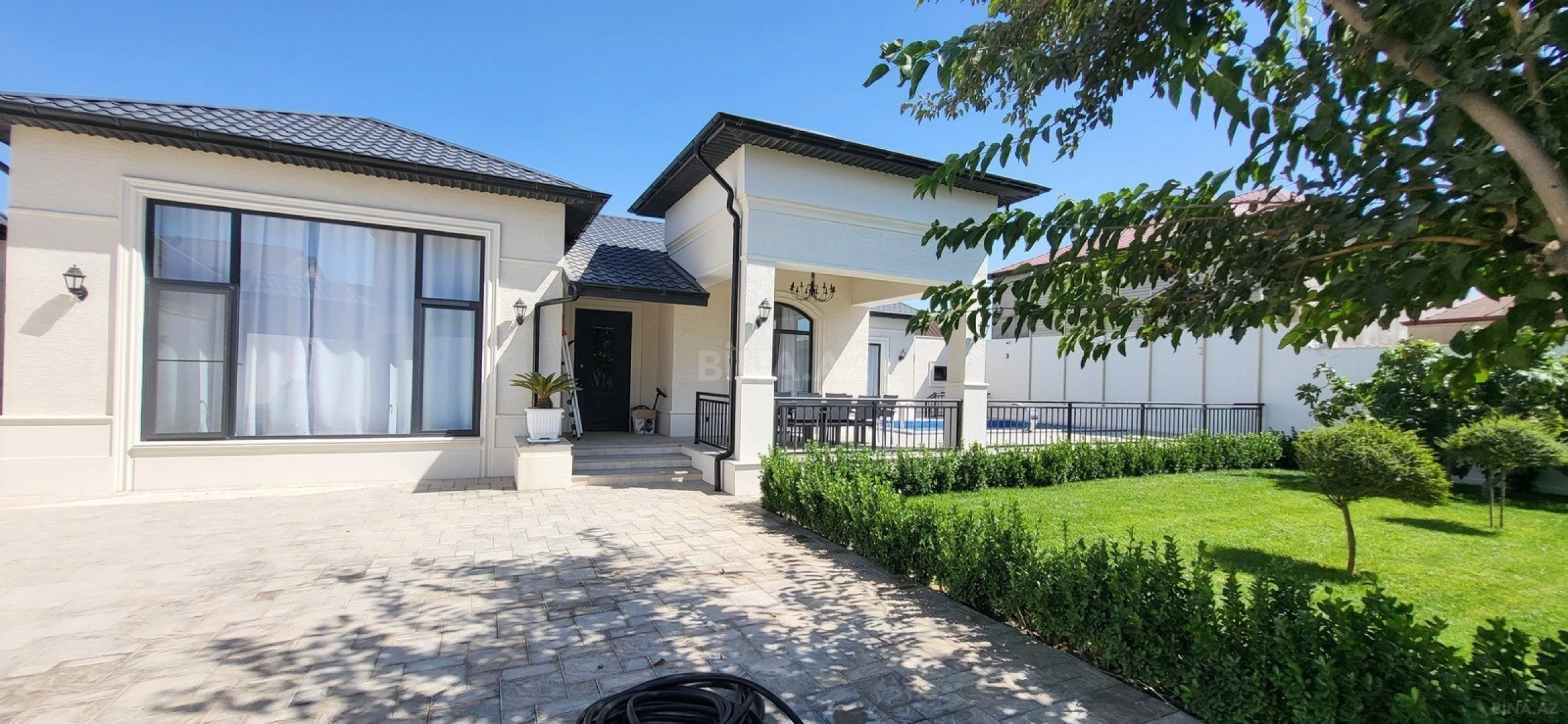 Satılır 4 otaqlı həyət evi 178 m²