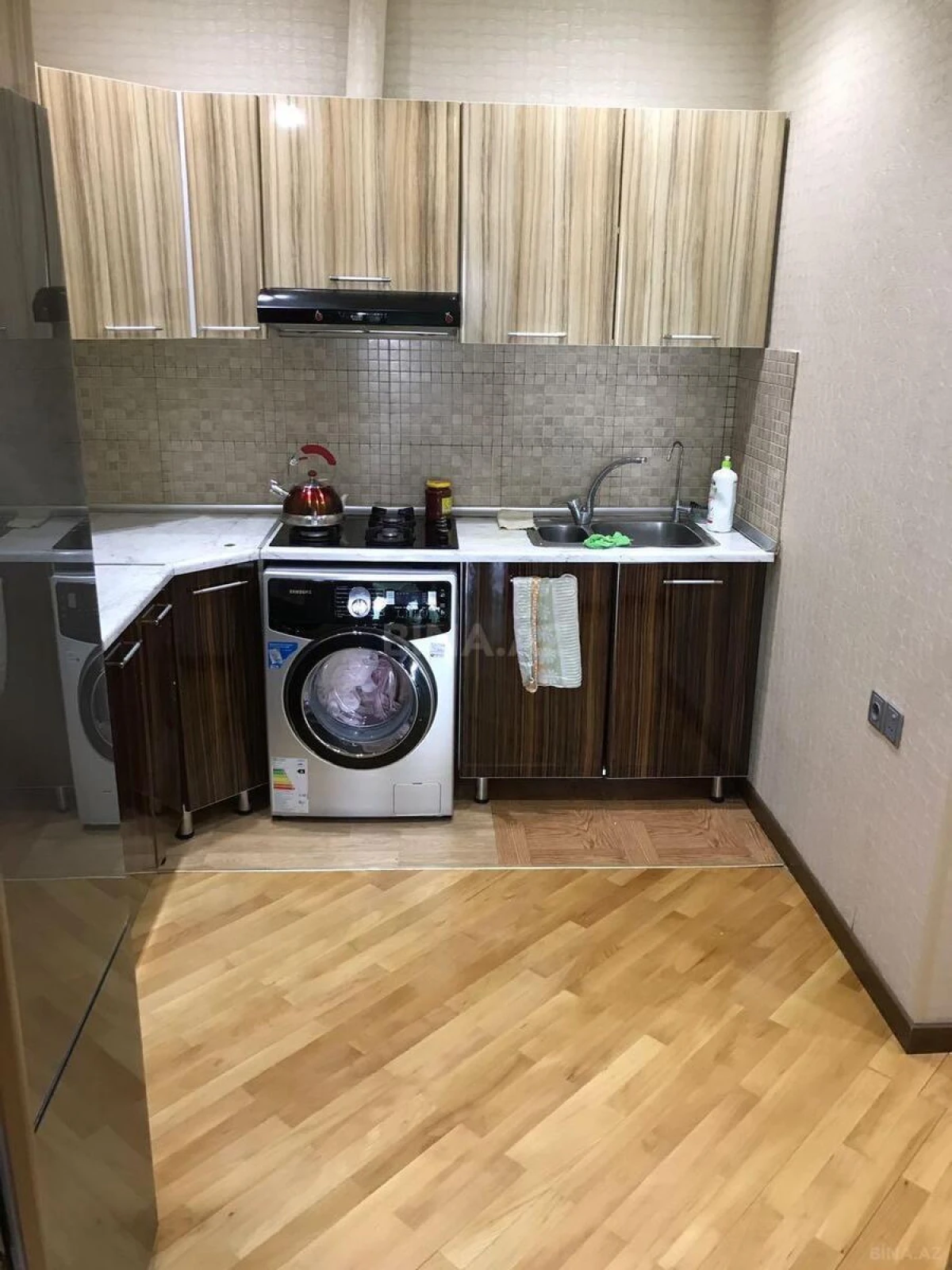 Satılır 3 otaqlı mənzil 110 m²