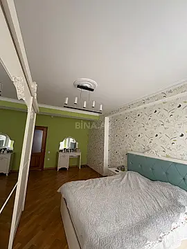Satılır 3 otaqlı mənzil 115 m²
