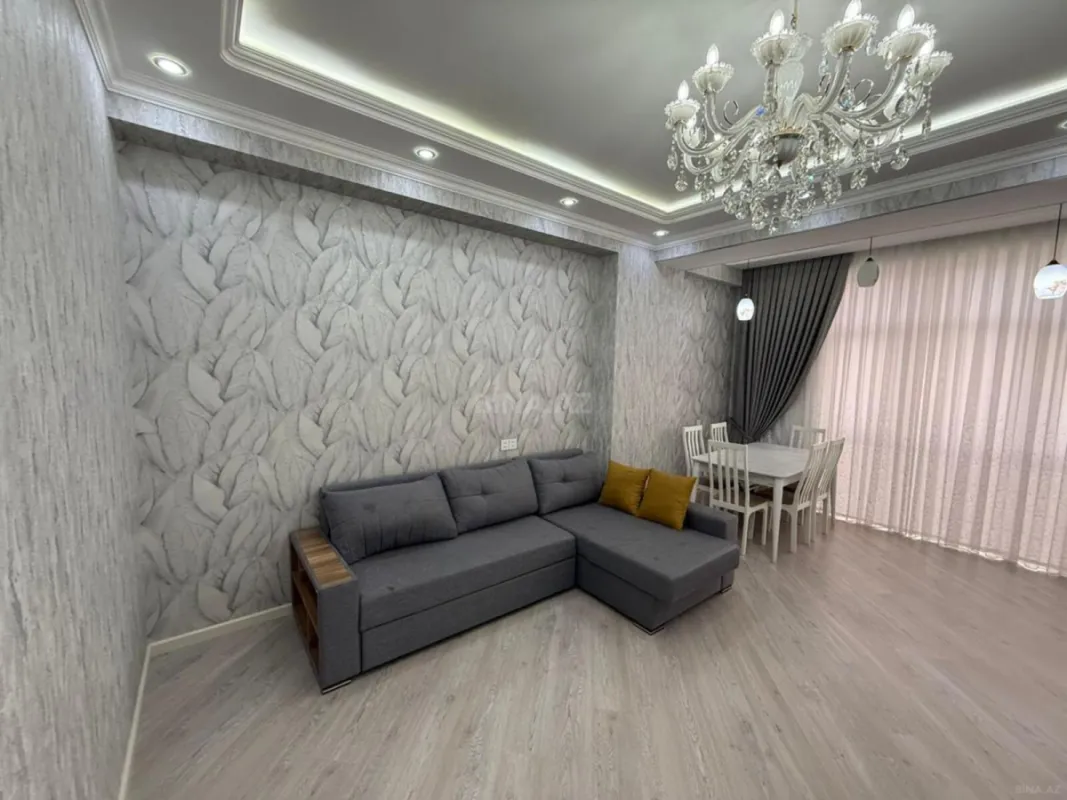 Kirayə verilir 3 otaqlı mənzil 130 m²