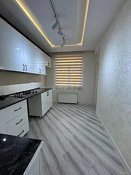Satılır 3 otaqlı mənzil 65 m²