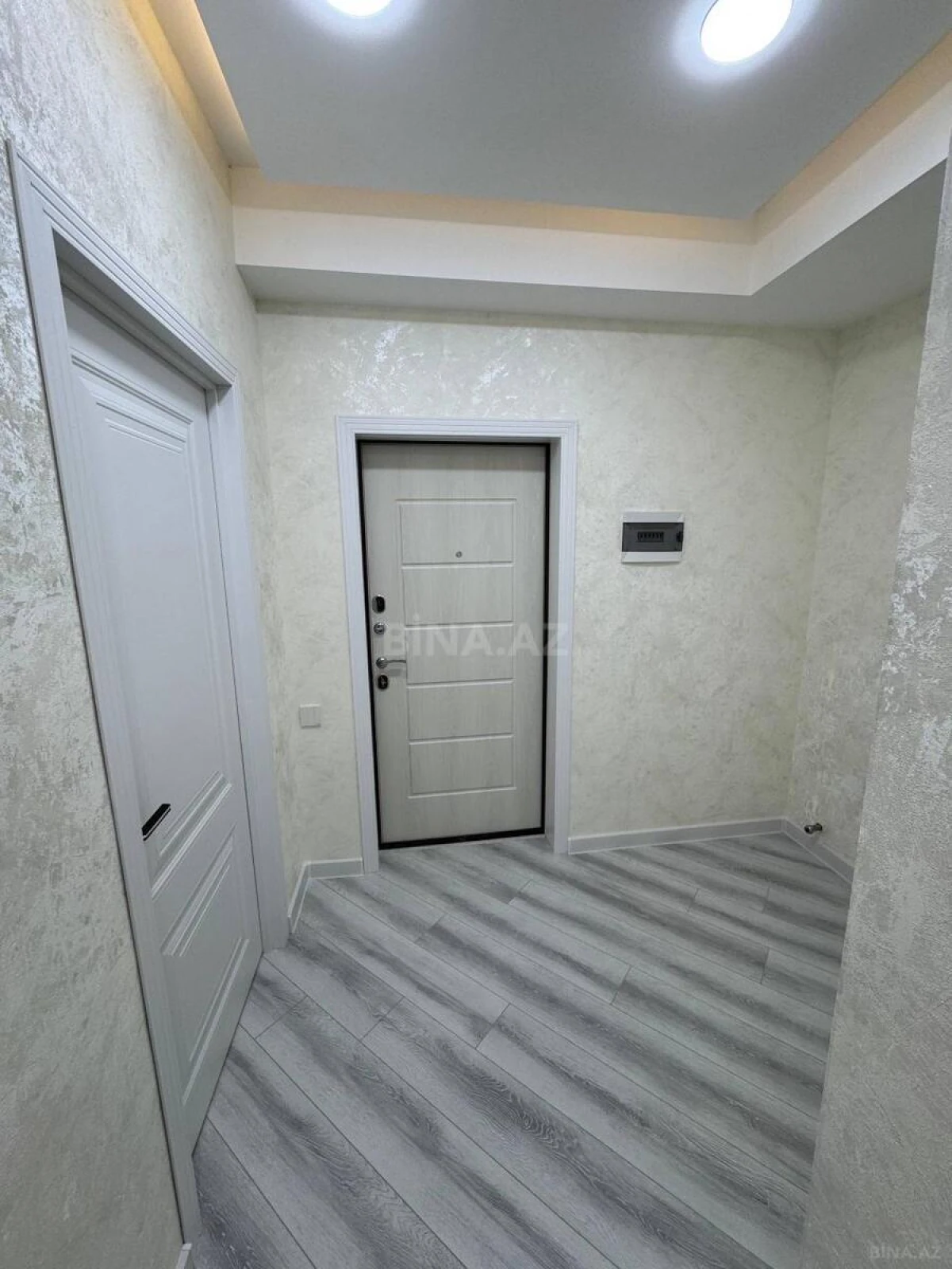 Satılır 3 otaqlı mənzil 65 m²
