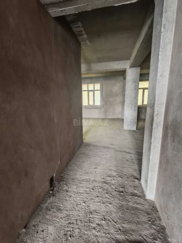 Satılır obyekt 136 m²