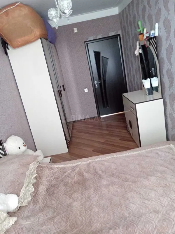 Satılır 3 otaqlı mənzil 60 m²