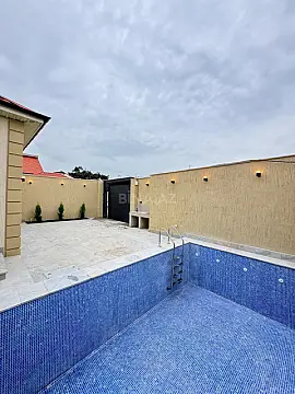 Satılır 4 otaqlı həyət evi 140 m²