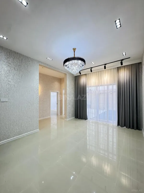 Satılır 4 otaqlı həyət evi 140 m²
