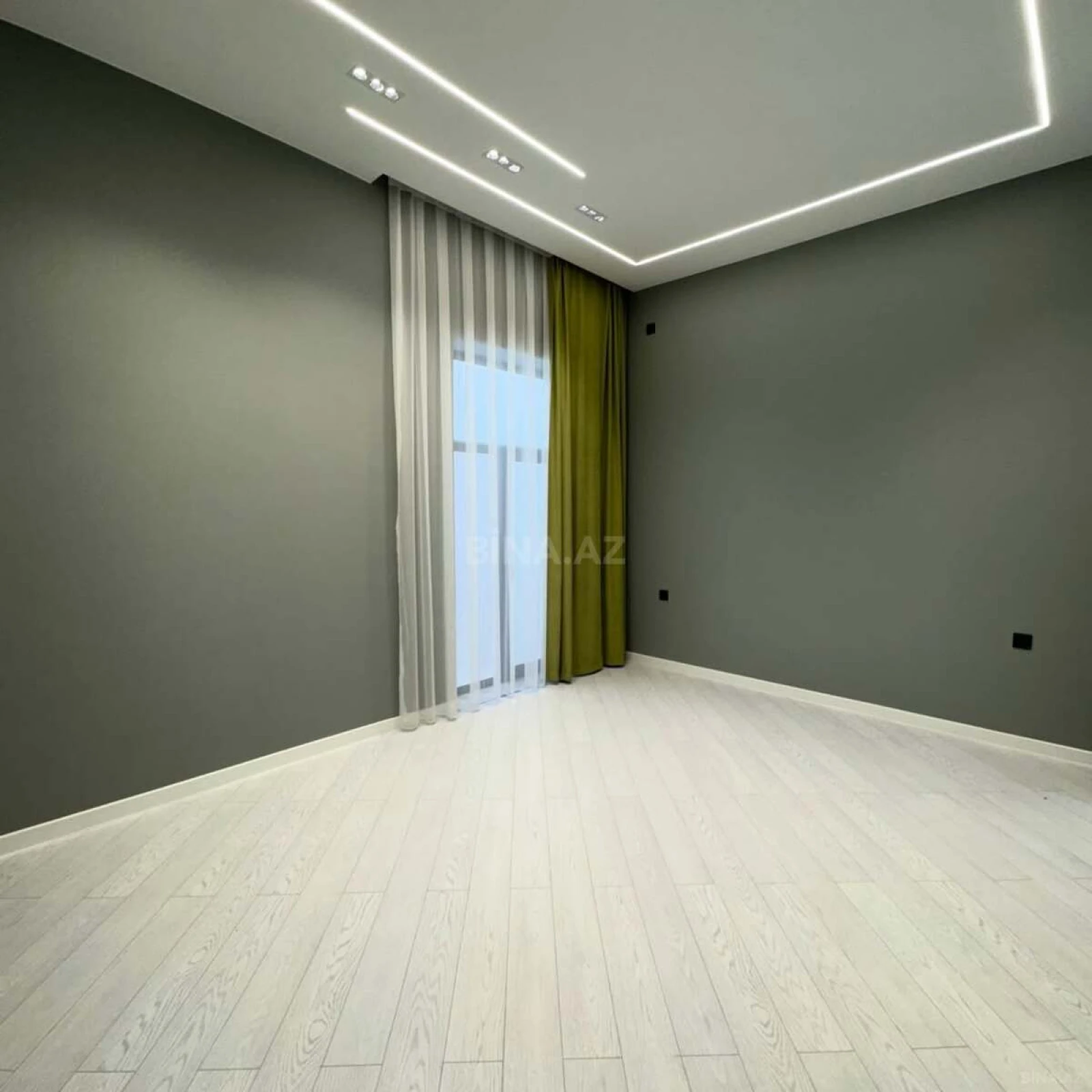 Satılır 4 otaqlı həyət evi 160 m²