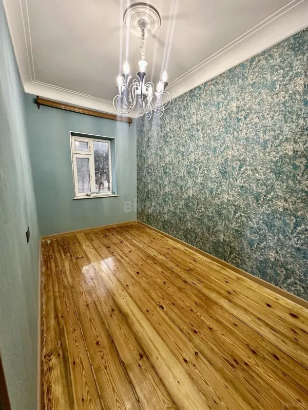 Kirayə verilir 3 otaqlı mənzil 65 m²