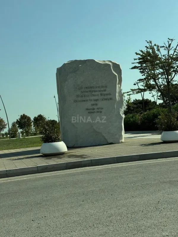 Kirayə verilir 3 otaqlı mənzil 110 m²