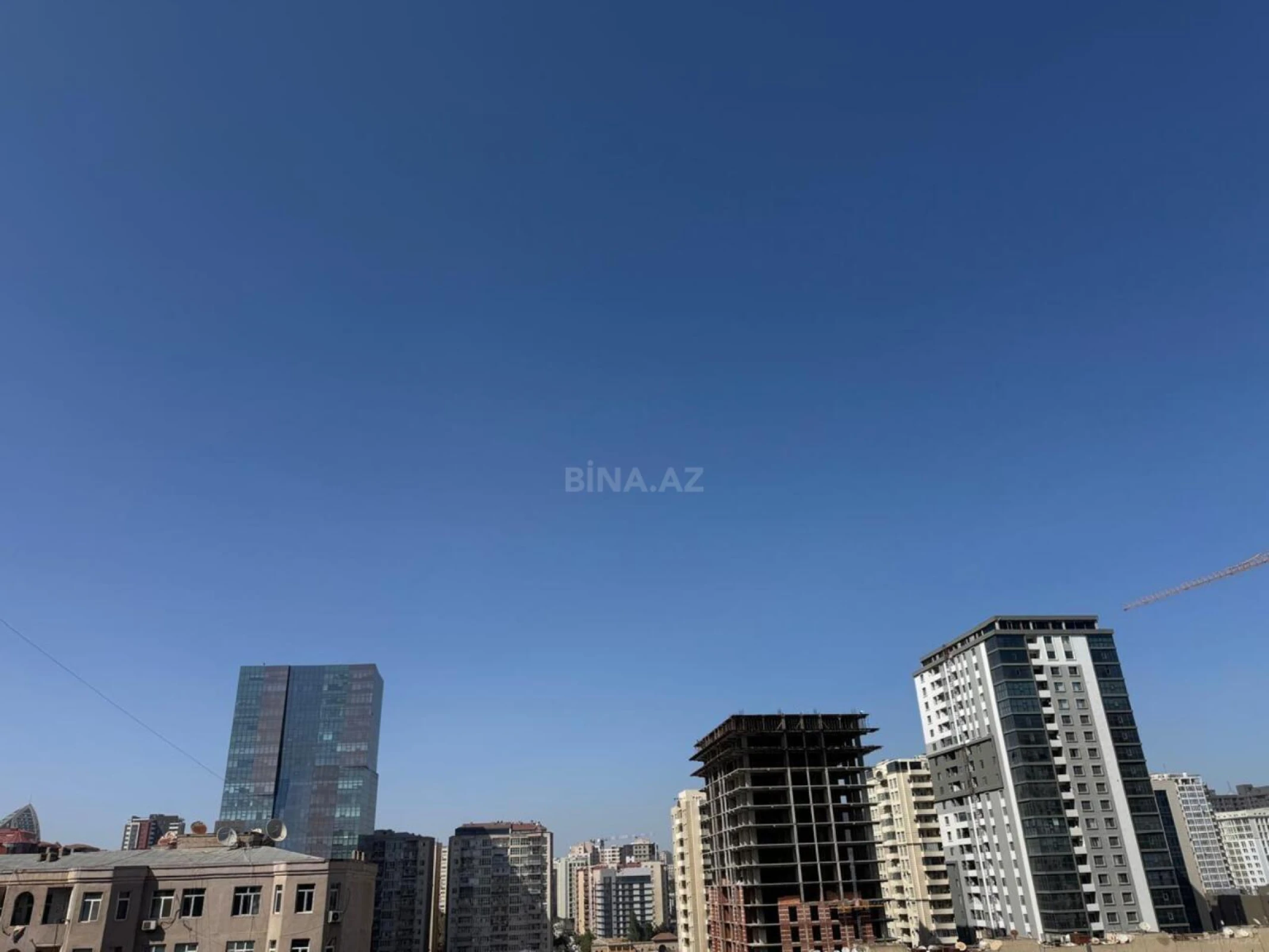 Kirayə verilir 3 otaqlı mənzil 110 m²