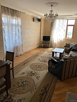 Satılır 3 otaqlı mənzil 130 m² — Bakı, Nərimanov 3 otaq 130.00 m²