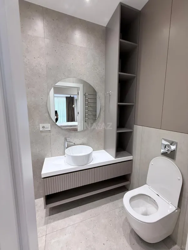 Kirayə verilir 3 otaqlı mənzil 130 m²