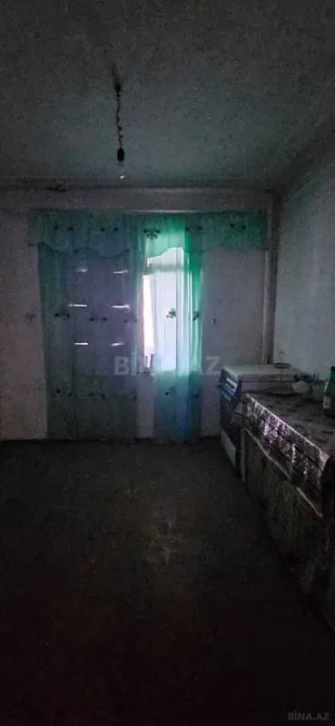 Satılır 5 otaqlı mənzil 108 m²