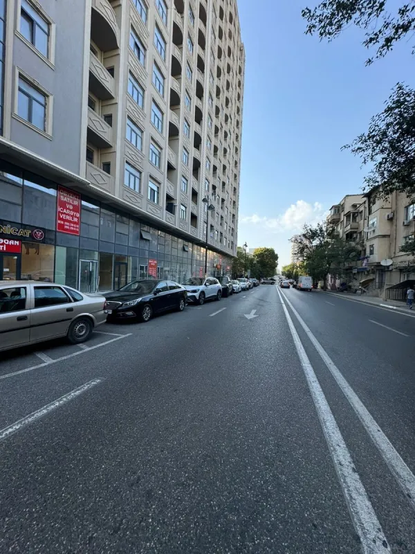 Satılır 2 otaqlı mənzil 100 m²