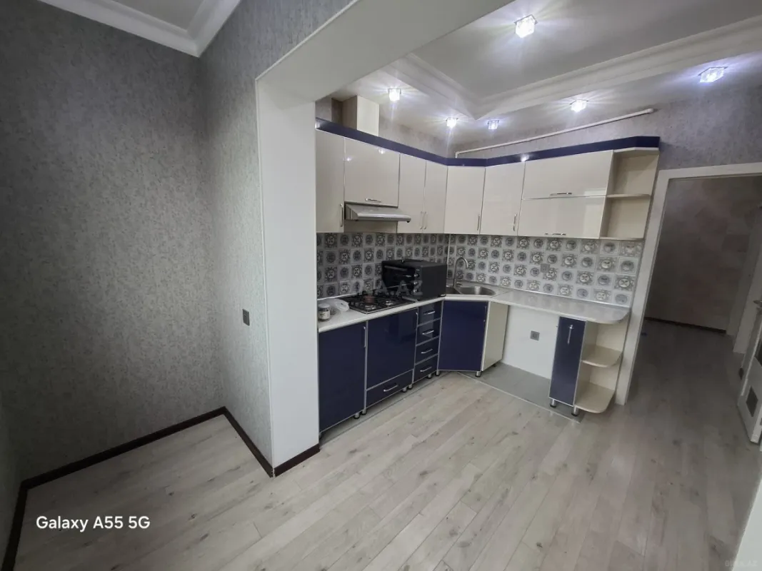 Satılır 3 otaqlı mənzil 68 m²