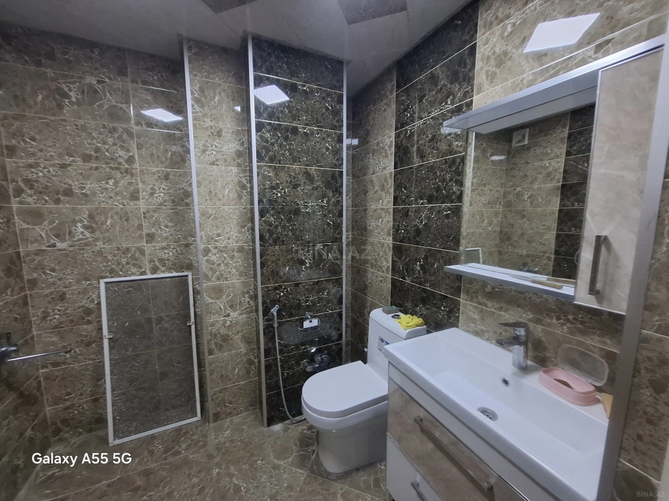 Satılır 3 otaqlı mənzil 68 m²