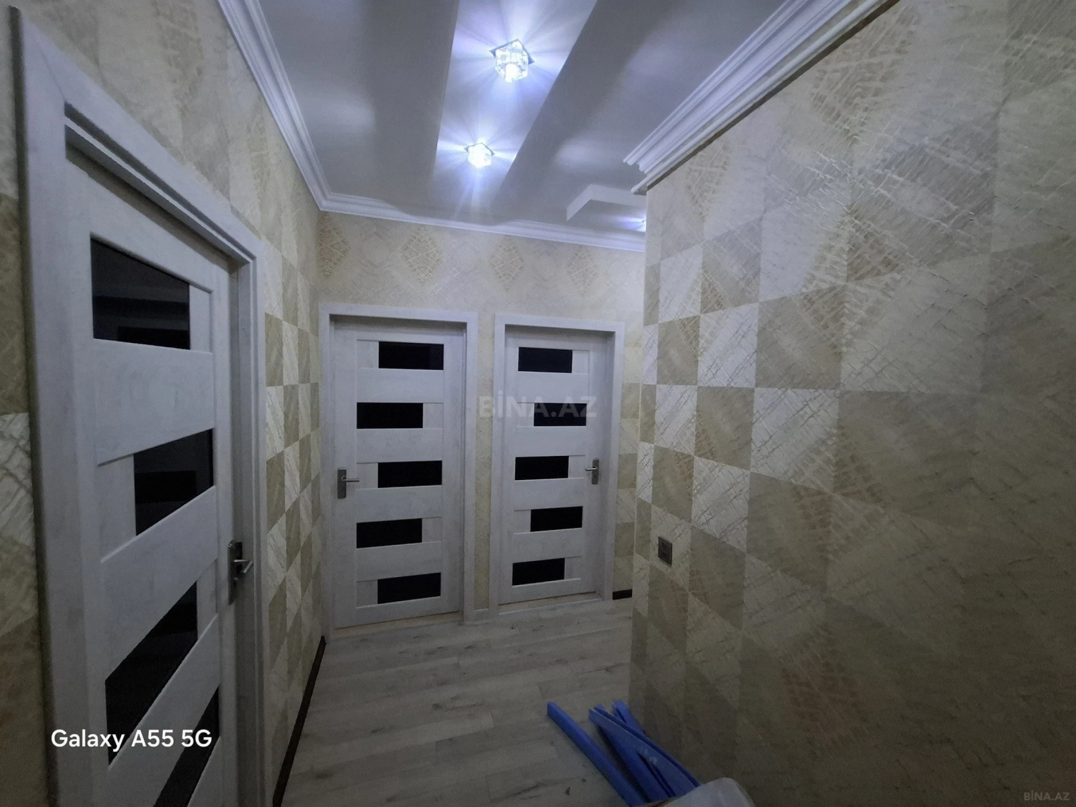 Satılır 3 otaqlı mənzil 68 m²