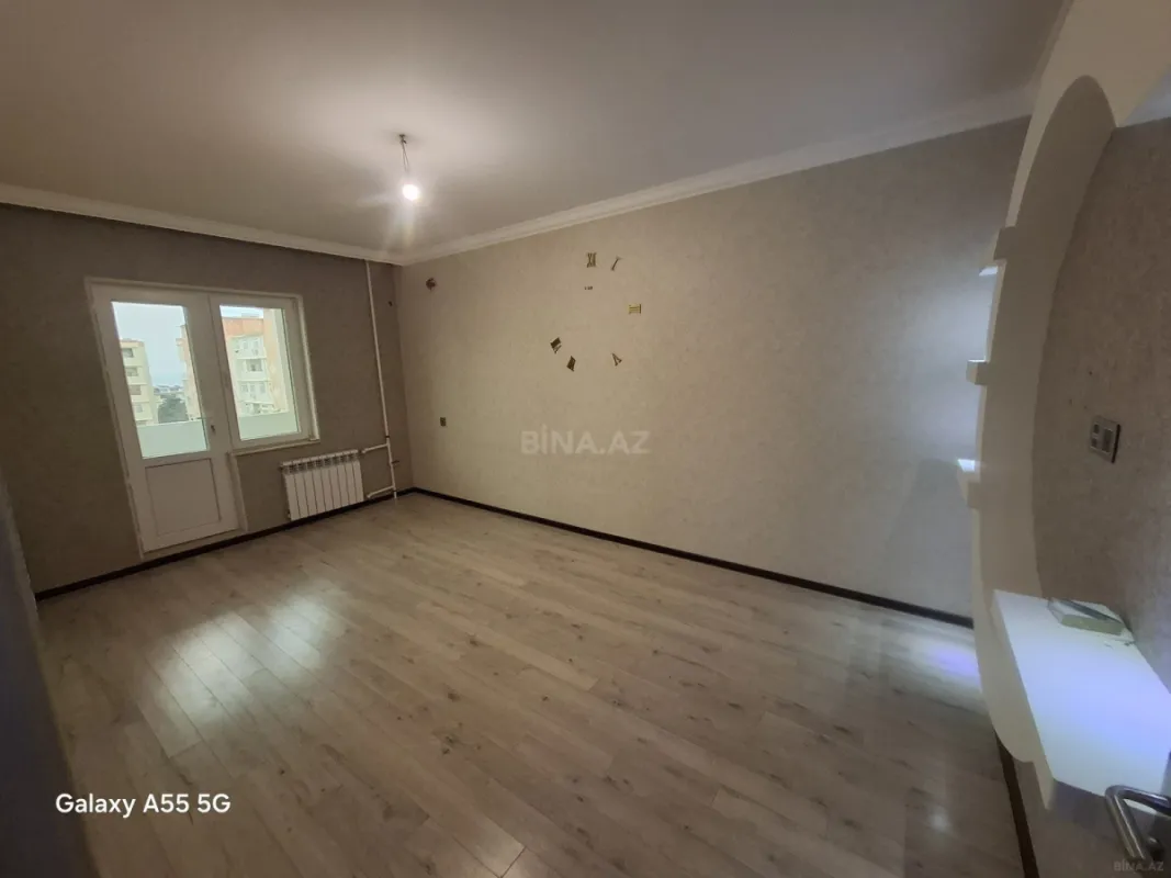 Satılır 3 otaqlı mənzil 68 m²