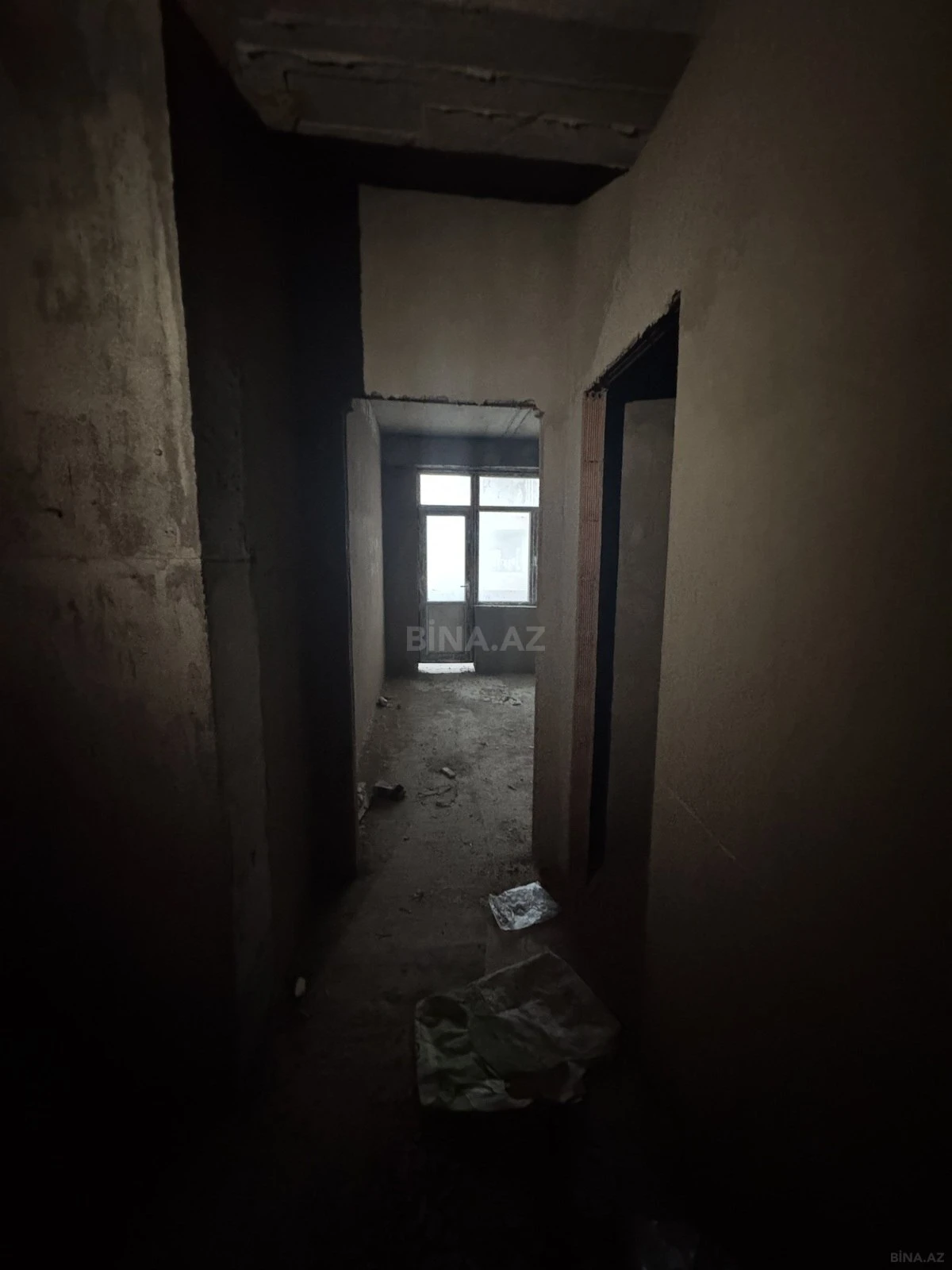 Satılır 3 otaqlı mənzil 134 m²