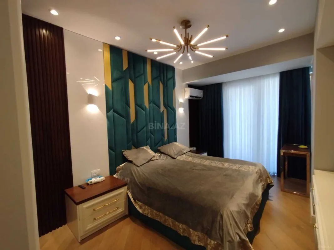 Kirayə verilir 3 otaqlı mənzil 150 m²