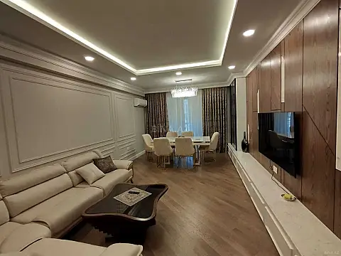 Kirayə verilir 3 otaqlı mənzil 150 m²