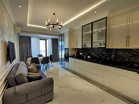 Kirayə verilir 3 otaqlı mənzil 150 m²