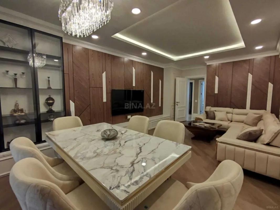Kirayə verilir 3 otaqlı mənzil 150 m²