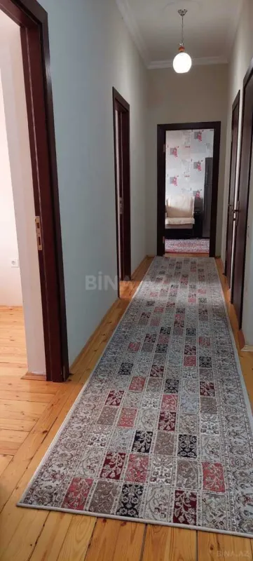 Satılır 2 otaqlı mənzil 93 m²