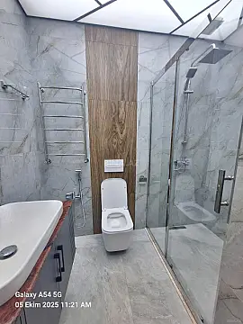 Kirayə verilir 2 otaqlı mənzil 70 m²