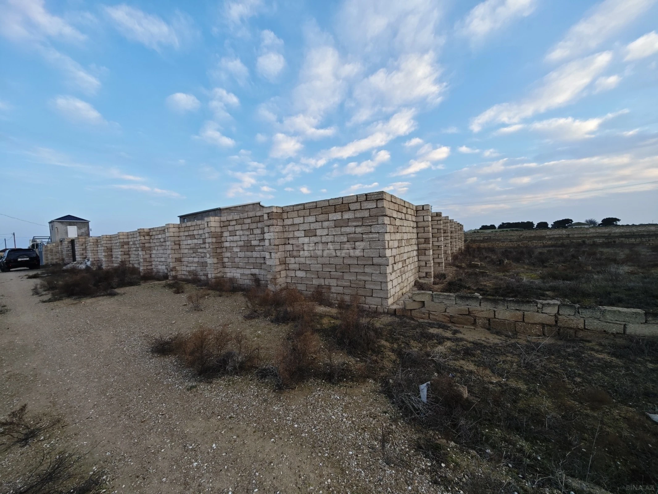 Satılır 4 otaqlı həyət evi 180 m²