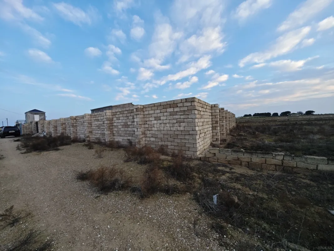 Satılır 4 otaqlı həyət evi 180 m²