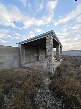 Satılır 4 otaqlı həyət evi 180 m²