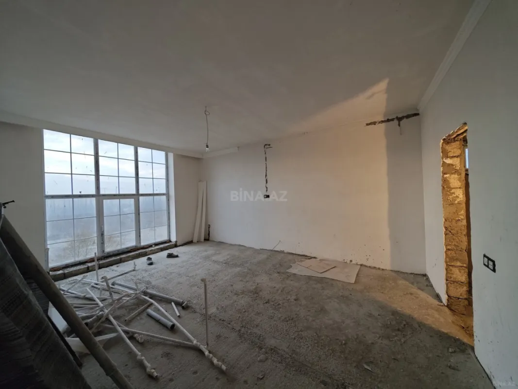 Satılır 4 otaqlı həyət evi 180 m²