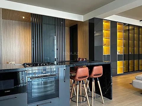 Kirayə verilir 2 otaqlı mənzil 115 m²