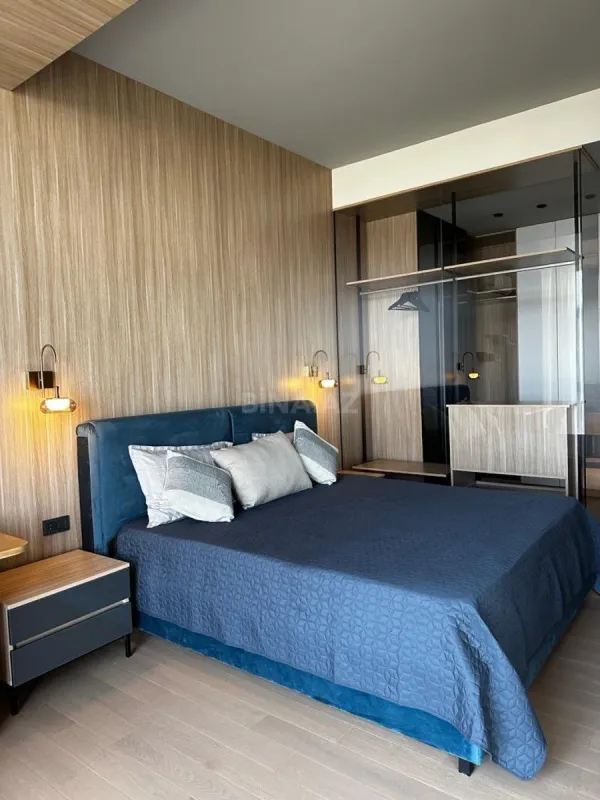 Kirayə verilir 2 otaqlı mənzil 115 m²