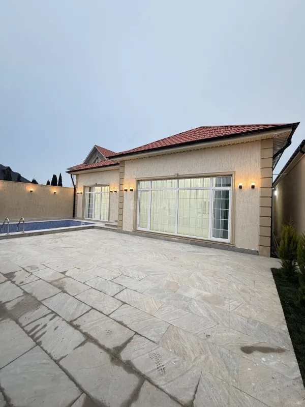 Satılır 4 otaqlı həyət evi 130 m²