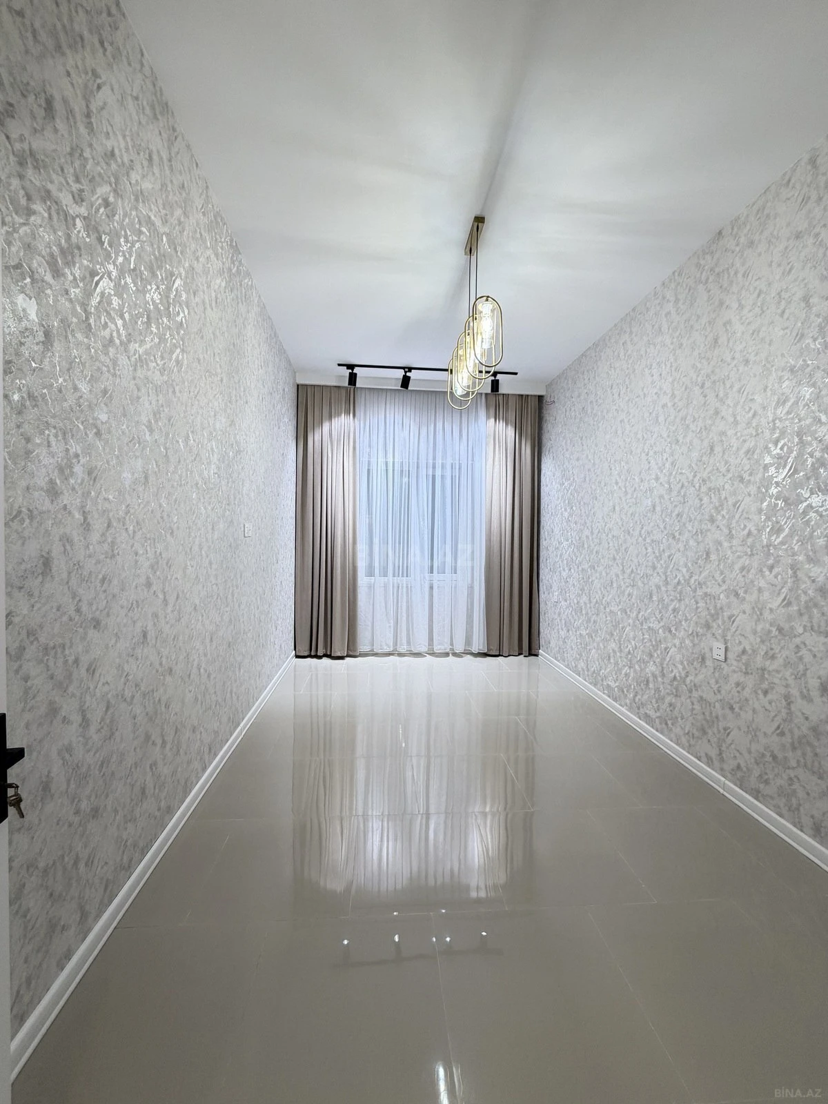 Satılır 4 otaqlı həyət evi 130 m²