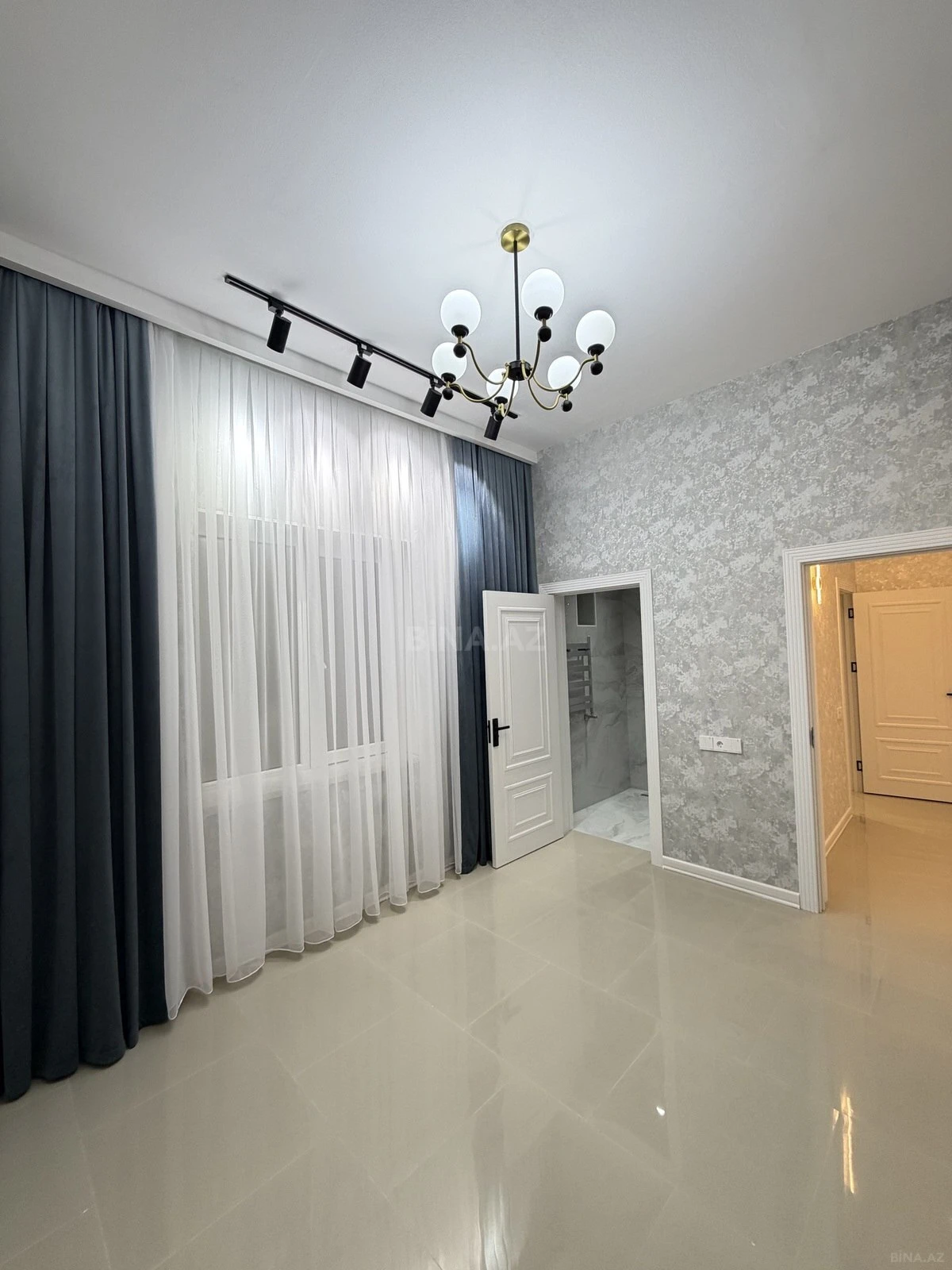 Satılır 4 otaqlı həyət evi 130 m²