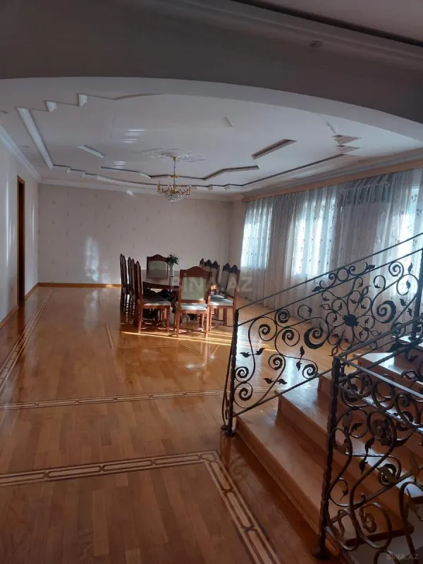 Kirayə verilir 4 otaqlı həyət evi 135 m²