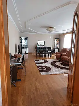 Kirayə verilir 4 otaqlı həyət evi 135 m²