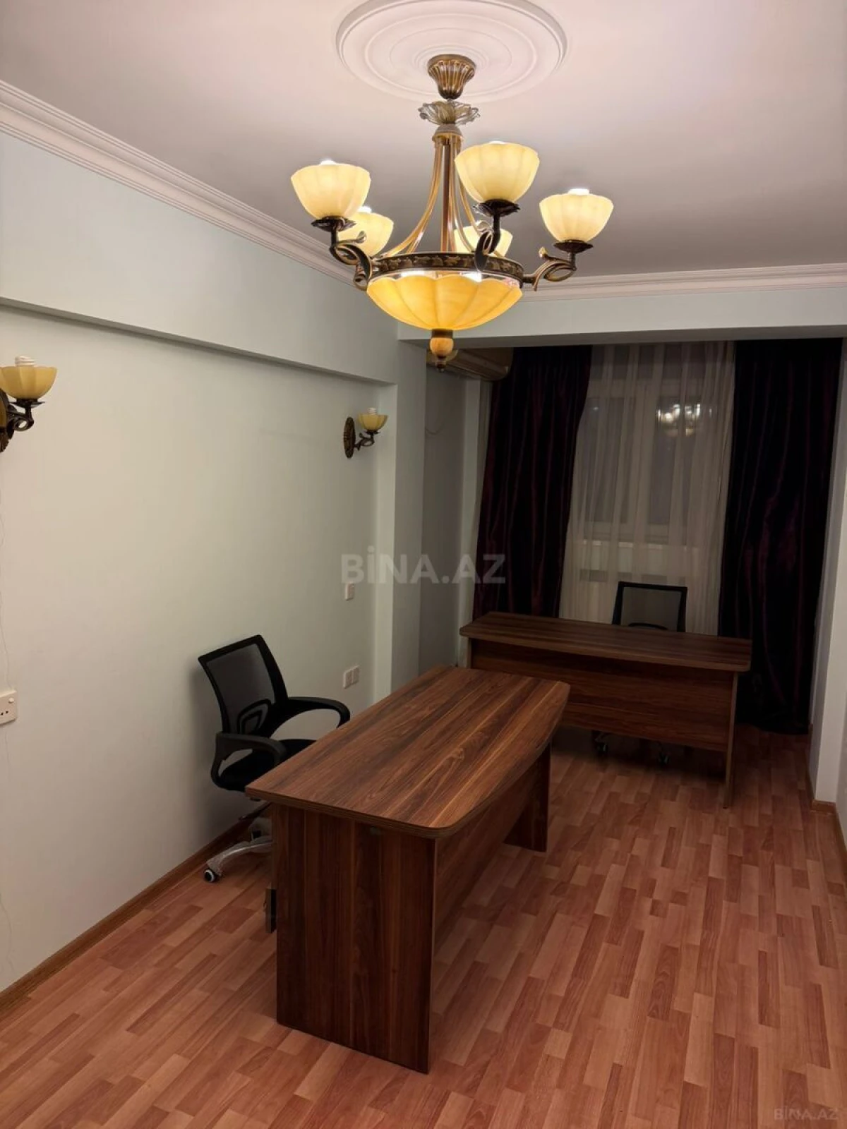 Kirayə verilir 3 otaqlı ofis 80 m²