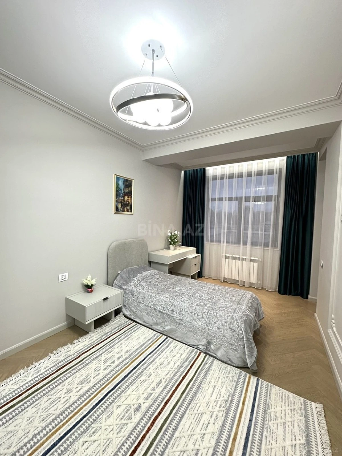 Satılır 3 otaqlı mənzil 113 m²