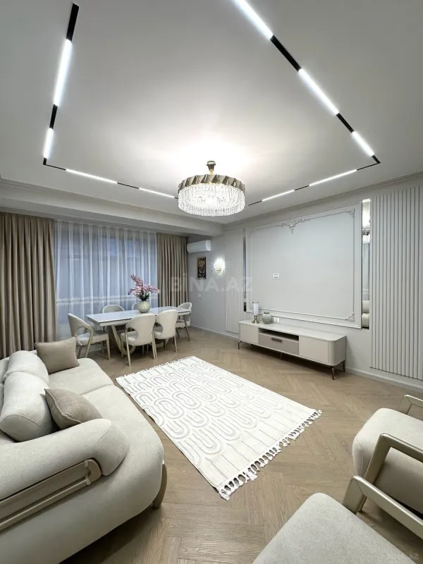 Satılır 3 otaqlı mənzil 113 m²