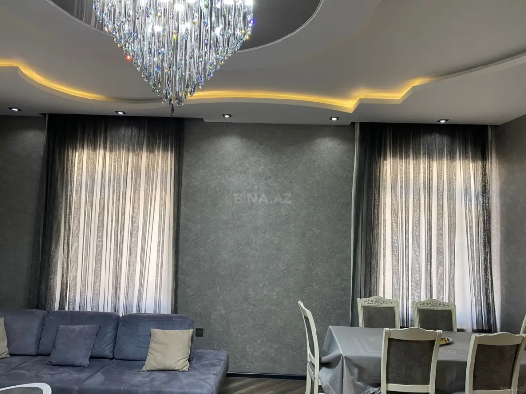 Satılır 7 otaqlı həyət evi 280 m²